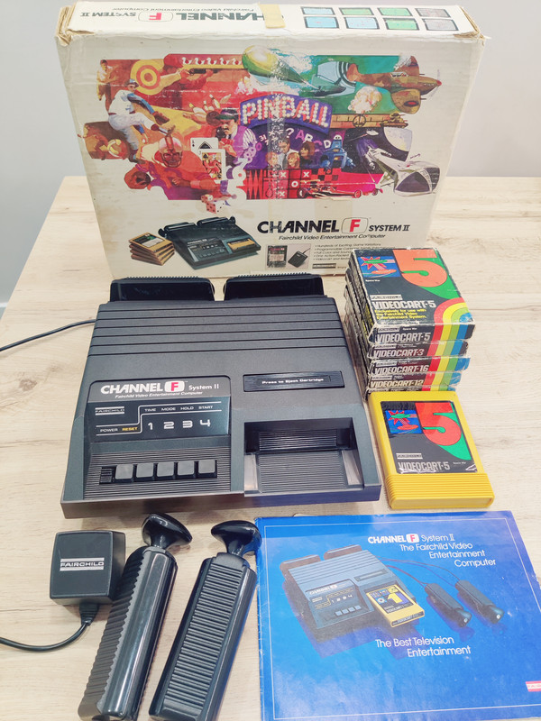 FAIRCHILD CHANNEL F SYSTEM II — sistema de la colección