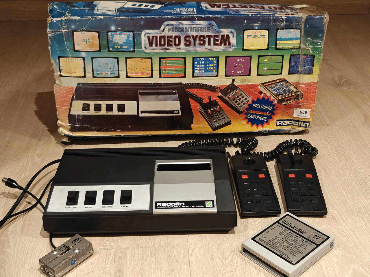 RADOFIN ADVANCE PROGRAMMABLE VIDEO SYSTEM 1392 — sistema de la colección