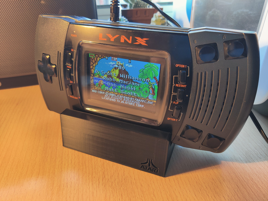 ATARI LYNX II — sistema de la colección