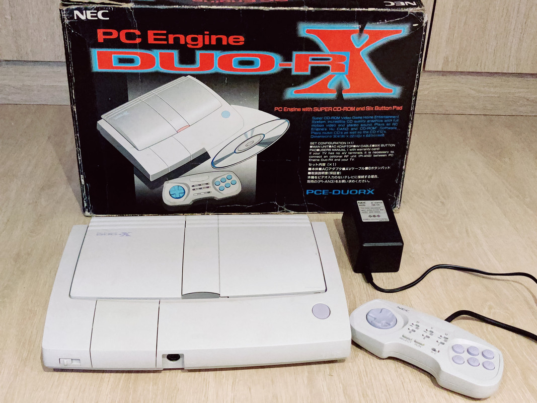 NEC PC ENGINE DUO-RX — sistema de la colección