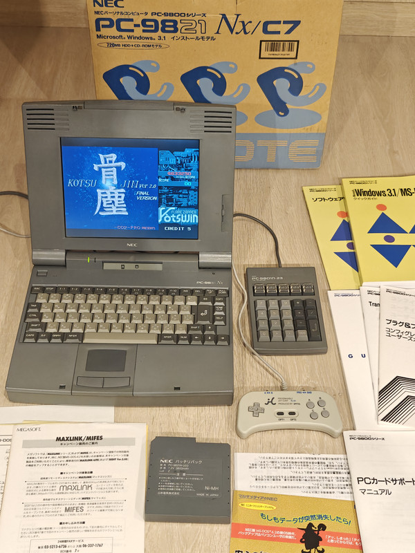 NEC PC9821 NOTE NX/C7 — sistema de la colección